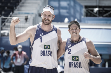 Resultado Alison/Álvaro Filho x Plavins/Tocs pelo vôlei de praia nas Olimpíadas de Tóqui (0-1)