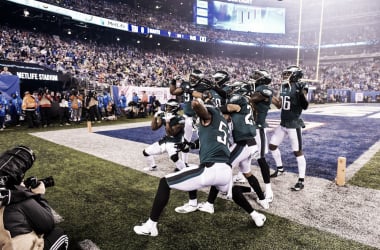 Eagles vencen a Giants en TNF