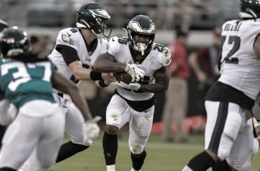 Eagles saca la victoria ante un inoperante Jacksonville