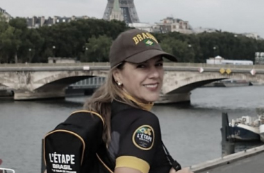 Ciclista amadora do&nbsp;L’Étape Brasil vê final do Tour de France de perto