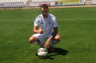 Edu Ramos se convierte en el segundo fichaje del Albacete Balompié