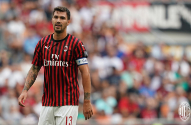 Serie A - Un Milan sprecone supera il Brescia: ai rossoneri basta Calhanoglu