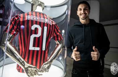 Ibrahimovic si presenta: "Sognavo di tornare al Milan"