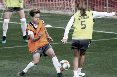 España-Camerún con el Mundial de Francia en el horizonte