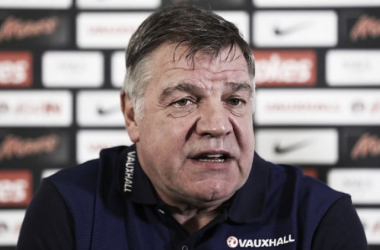 Allardyce explica porque no convocó a Rashford y Barkley