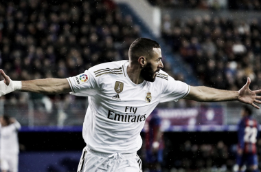 El Real Madrid baila a un Eibar sin fútbol