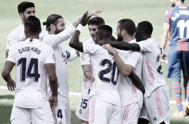 Real Madrid derrota Levante e assume liderança de LaLiga em boa atuação de Vini Jr