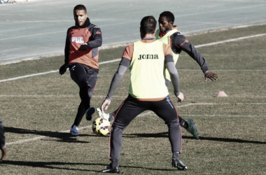 El Arabi, Riki y Success, novedades en la convocatoria