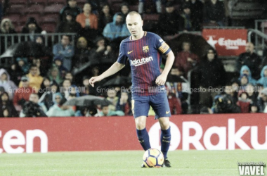 Andrés Iniesta: el gran capitán va dejando paso