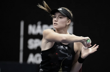 Rybakina elimina Kvitova e avança às semifinais em Ostrava