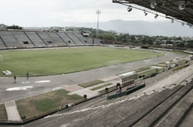 El estadio Guillermo Plazas Alcid tendría la grama más grande a nivel nacional