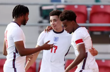 Resumen y mejores momento del Inglaterra 4-0 Serbia en Campeonato Europeo Sub-19 2022