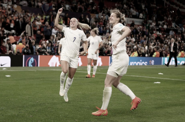 Inglaterra derrota Áustria em dia marcado por recorde de público na Eurocopa Feminina