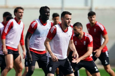 El Granada CF abrirá el entrenamiento a su afición este Martes Santo