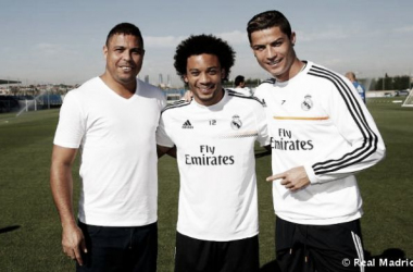 Ronaldo visita el último entrenamiento del Madrid