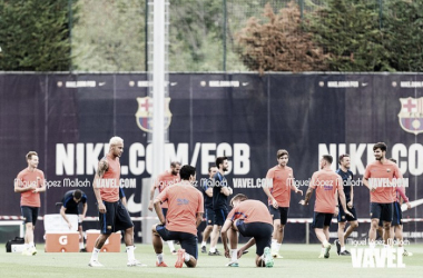 Jordi Alba y Sergi Roberto ya esperan al Manchester City