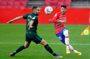 La eterna lucha del Granada CF provoca un frenético empate ante el Huesca