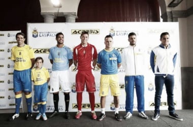 Presentadas las nuevas equipaciones de la UD Las Palmas