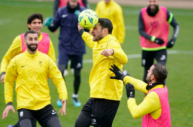 El Granada CF sigue su preparación para recibir al Valencia sin Milla ni Machís