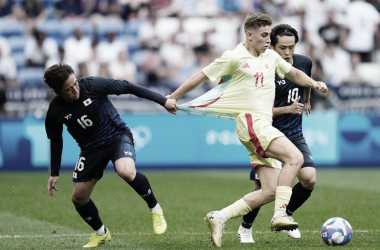 Olimpíadas 2024: Espanha vence Japão e avança para a semifinal do futebol masculino