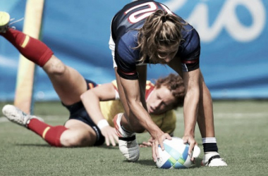 Las leonas pagan un mal arranque y no pueden con el gallo francés