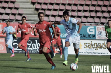 Sporting de Gijón B - SD Compostela: la permanencia como objetivo