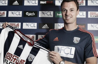 Jonny Evans leaves Manchester United for West Bromwich Albion