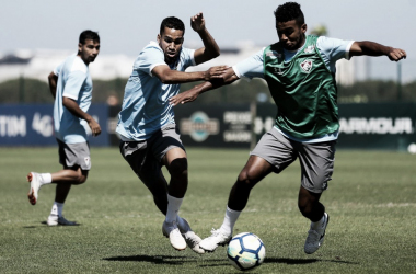 Recuperado de pancada na cabeça, Everaldo treina entre os titulares no Fluminense