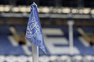 Everton é penalizado com a perda de 10 pontos na Premier League e entra na zona de rebaixamento