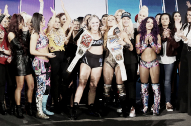 Ronda Rousey y Becky Linch cierran el primer PPV exclusivo femenino con broche de oro