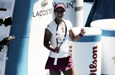 Li Na powers to her maiden Australian Open title