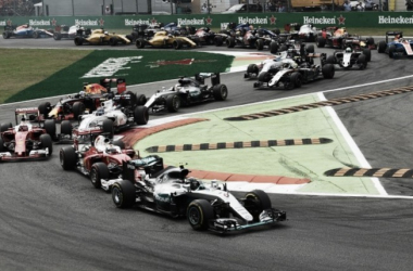 Italian GP: Rosberg cuts Hamilton lead to two points at Monza