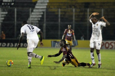 Fortaleza y Tolima dividieron honores en Bogotá