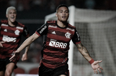 Flamengo vence São Paulo e se aproxima de mais uma final na Copa do Brasil
