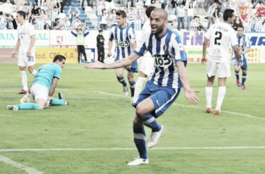 Continúa la maldición del Real Jaén en El Toralín