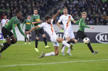 Europa League- Fazio croce e delizia . All'ultimo respiro Thuram affonda la Roma e fa volare il Borussia (2-1)