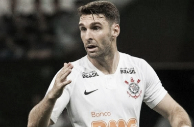 Em busca de recuperação no Brasileiro, Corinthians espera ter Boselli disponível contra Atlético-GO