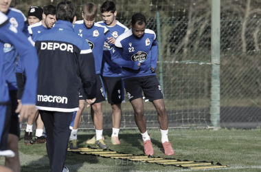 Último entrenamiento antes del partido ante el Racing de Ferrol