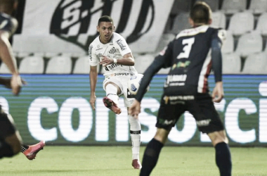 &nbsp;Com golaço de Marcos Guilherme, Santos vence Cianorte e se classifica às oitavas