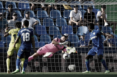 David Soria evitando el gol visitante | Fuente: Relevo