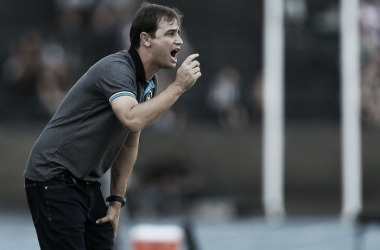 Com classificação encaminhada, Felipe Conceição pede calma ao Botafogo: &quot;Está longe do ideal&quot;