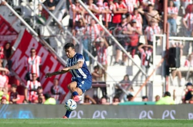 Matias Catalán, uno de los pilares de la defensa albiazul. Foto: Prensa Talleres