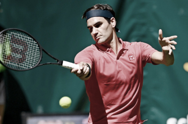 Federer supera dura estreia contra Ivashka no ATP 500 de Halle