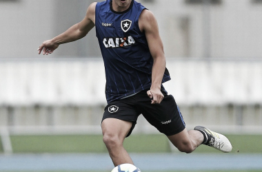 Fernando Constanza mostra alegria em voltar ao Botafogo: "Uma ótima oportunidade"