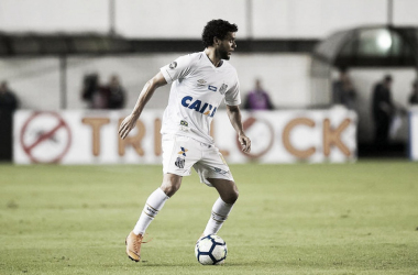 Victor Ferraz lamenta fase ruim do Santos: “Bola não entra”