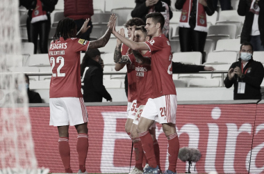 Gols e melhores momentos Benfica 1x2 Gil Vicente pelo Campeonato Português