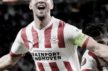 PSV derrota líder Arsenal e assegura passagem à próxima fase da Europa League
