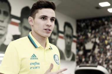 Na chegada ao Palmeiras, Raphael Veiga revela torcida desde infância: “Realizando um sonho”