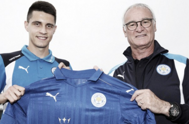 Bartosz Kapustka se une al Leicester City