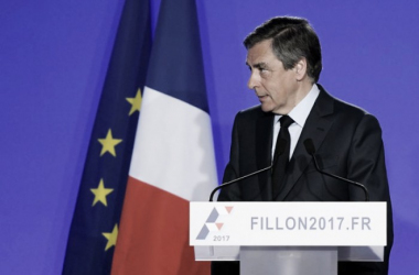 Fillon anuncia su continuidad pese a su probable imputación
